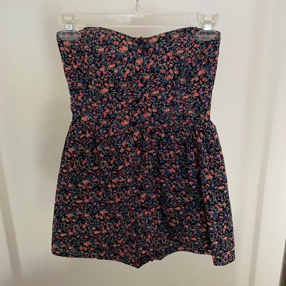 Strapless romper